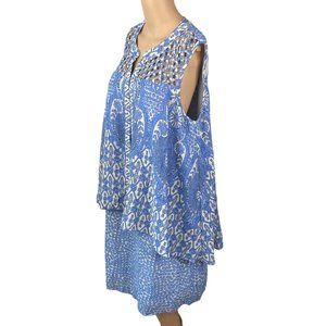 The Pyramid Collection L Periwinkle Blue Paisley Lattice Layered Shift Dress